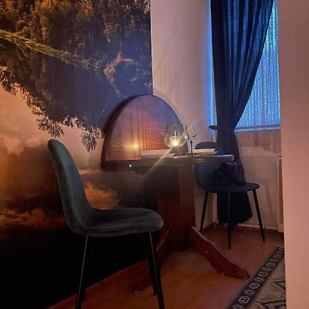 Cm Studio Apartman Segesvár Kültér fotó